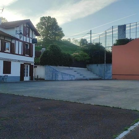 Auberge Tante Ursule Cambo-les-Bains Exteriör bild