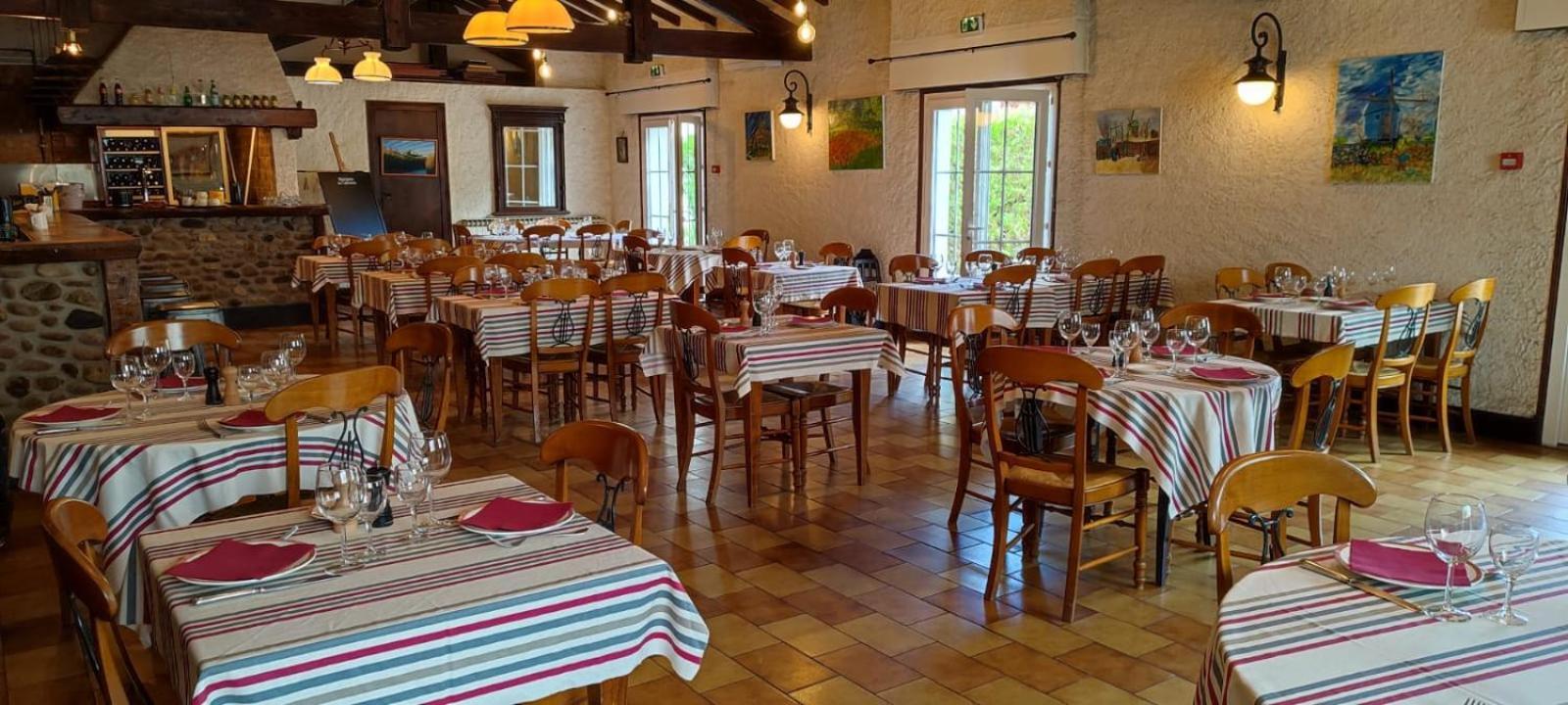 Auberge Tante Ursule Cambo-les-Bains Exteriör bild